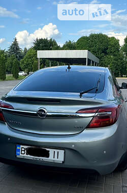 Седан Opel Insignia 2014 в Дубно