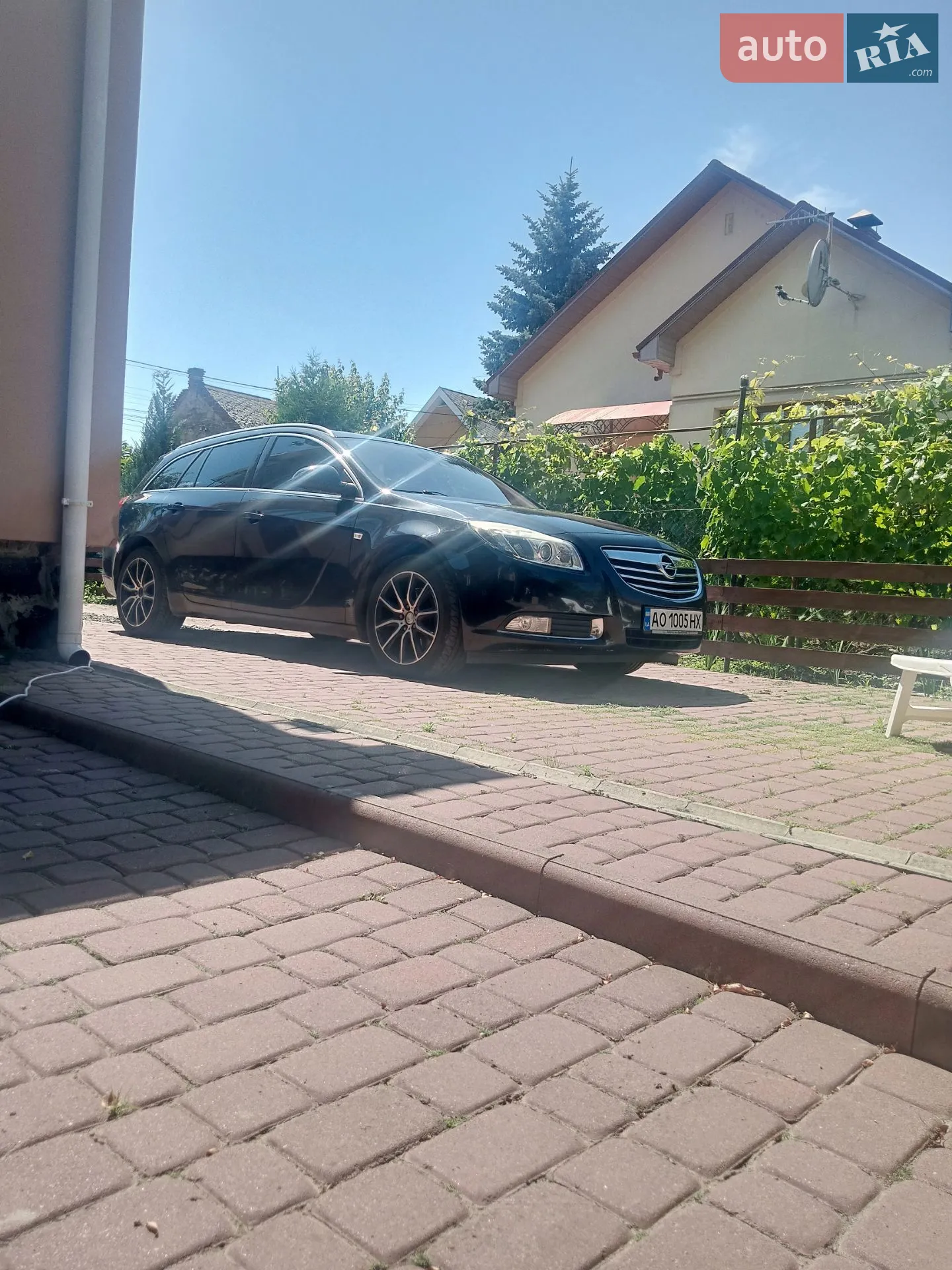 2010 Opel Insignia - мініатюра 12