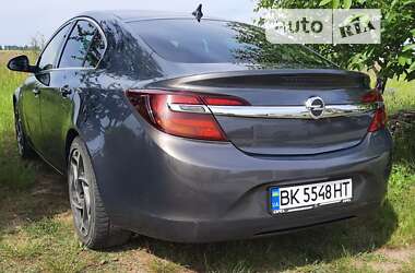 Седан Opel Insignia 2014 в Киеве