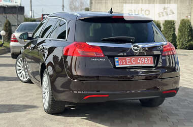 Універсал Opel Insignia 2012 в Сарнах