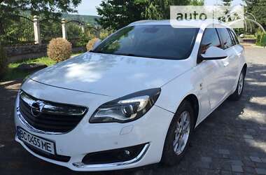 Універсал Opel Insignia 2016 в Золочеві