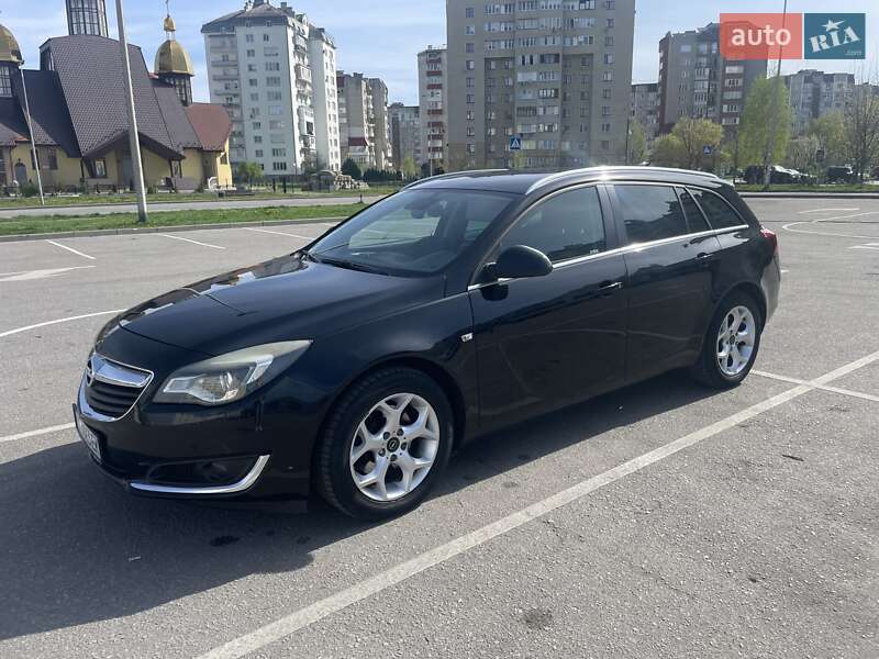 Універсал Opel Insignia 2017 в Івано-Франківську