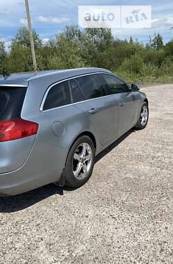 Універсал Opel Insignia 2012 в Новояворівську