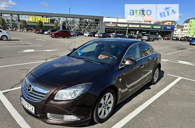 Opel Insignia 2011