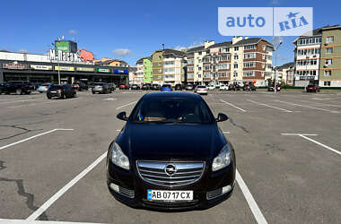 Лифтбек Opel Insignia 2011 в Киеве