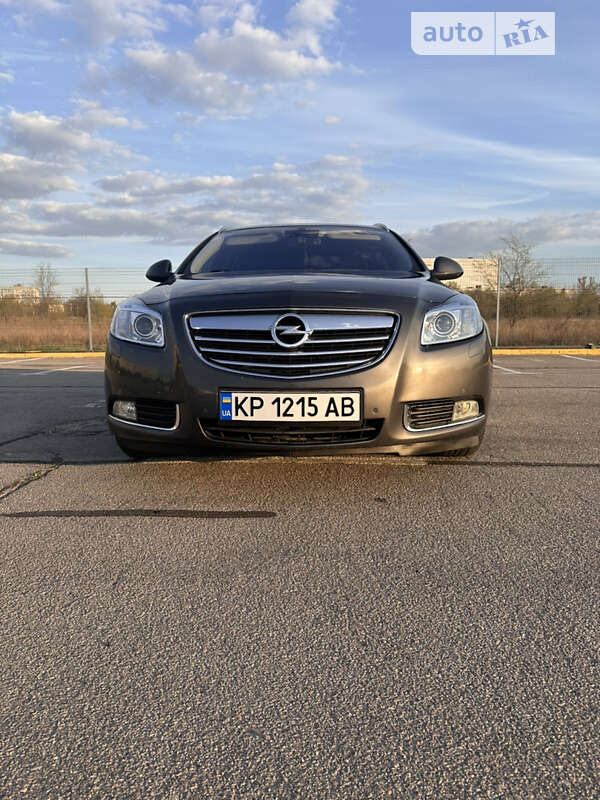Універсал Opel Insignia 2011 в 