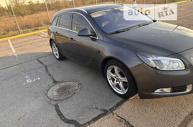 Універсал Opel Insignia 2011 в 