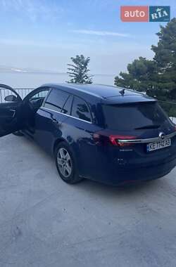 Универсал Opel Insignia 2014 в Днепре