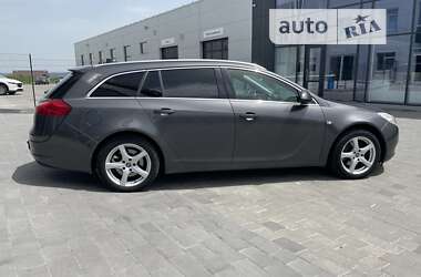 Універсал Opel Insignia 2009 в Івано-Франківську