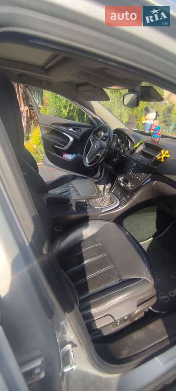 Универсал Opel Insignia 2009 в Гайсине