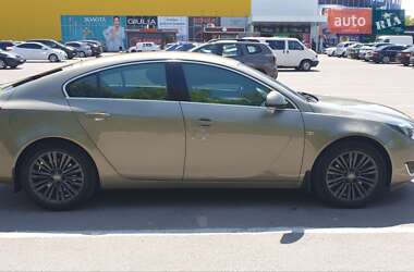 Лифтбек Opel Insignia 2013 в Запорожье