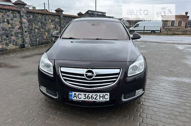 Седан Opel Insignia 2012 в Белой Церкви