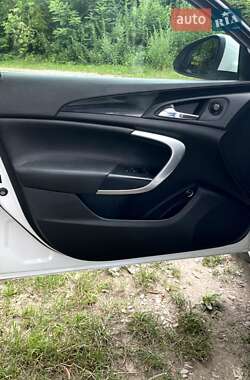 Універсал Opel Insignia 2011 в 