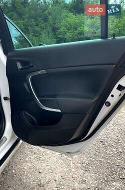 Універсал Opel Insignia 2011 в 