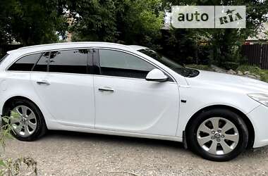 Универсал Opel Insignia 2011 в Черновцах