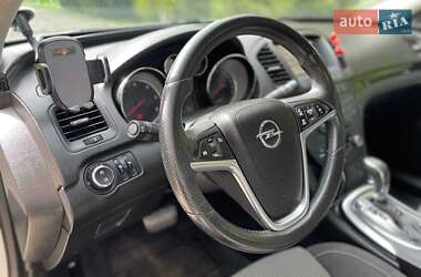 Седан Opel Insignia 2012 в Хмельницком