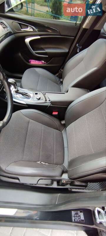 Універсал Opel Insignia 2013 в Тернополі