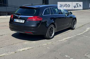 Універсал Opel Insignia 2013 в Львові