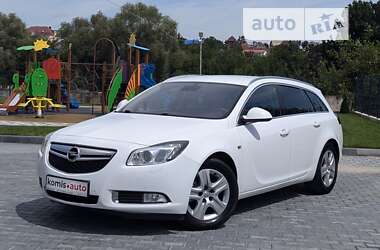 Універсал Opel Insignia 2011 в Хмельницькому