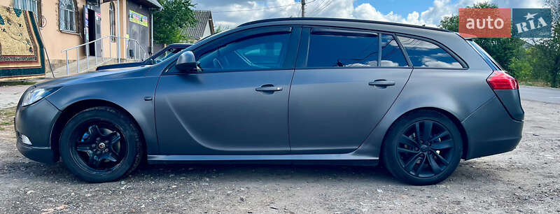 Универсал Opel Insignia 2013 в Путивле