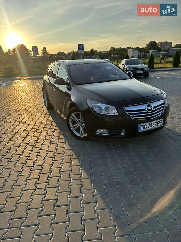 Универсал Opel Insignia 2009 в Стрые