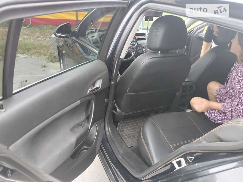 Універсал Opel Insignia 2010 в Хмельницькому