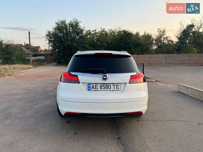 Універсал Opel Insignia 2013 в Кривому Розі