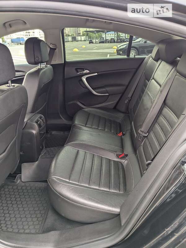 Ліфтбек Opel Insignia 2012 в Кременчуці