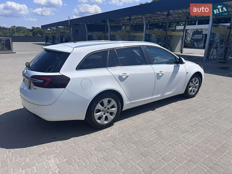 Універсал Opel Insignia 2016 в Хмельницькому