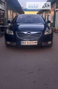 Універсал Opel Insignia 2011 в Хмельницькому