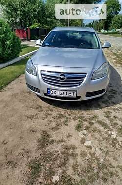 Универсал Opel Insignia 2012 в Любаре