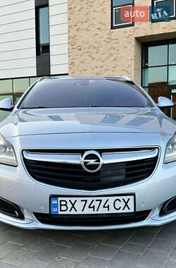 Універсал Opel Insignia 2014 в Хмельницькому