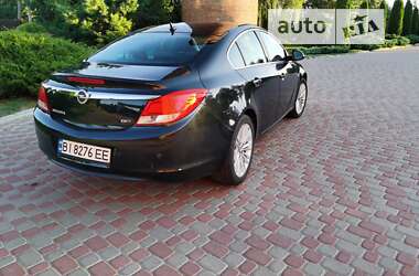 Седан Opel Insignia 2013 в Пирятине