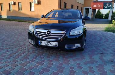 Седан Opel Insignia 2013 в 