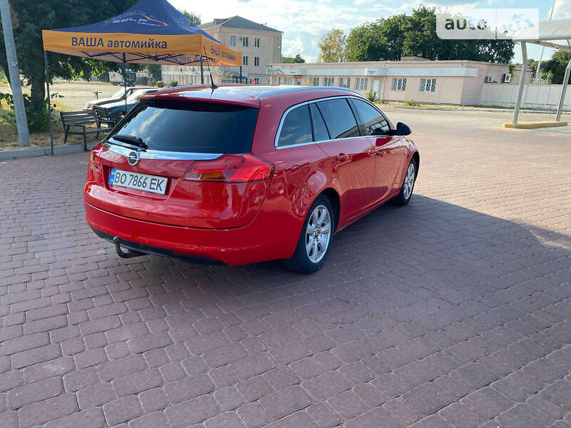Універсал Opel Insignia 2011 в Полтаві