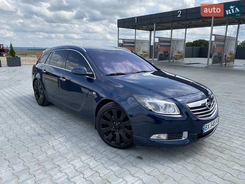 Универсал Opel Insignia 2010 в Тернополе