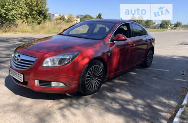 Седан Opel Insignia 2010 в Прилуках