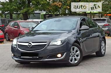 Ліфтбек Opel Insignia 2016 в Дніпрі