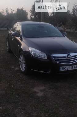 Седан Opel Insignia 2008 в Рівному