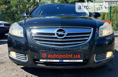 Універсал Opel Insignia 2010 в Сумах