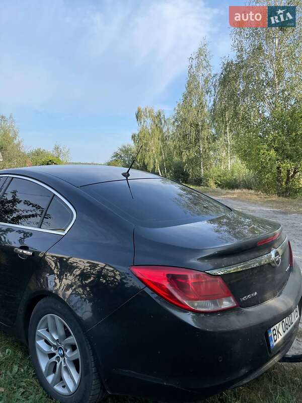Седан Opel Insignia 2010 в Сарнах фото 8 Седан Opel Insignia 2010 в Сарнах