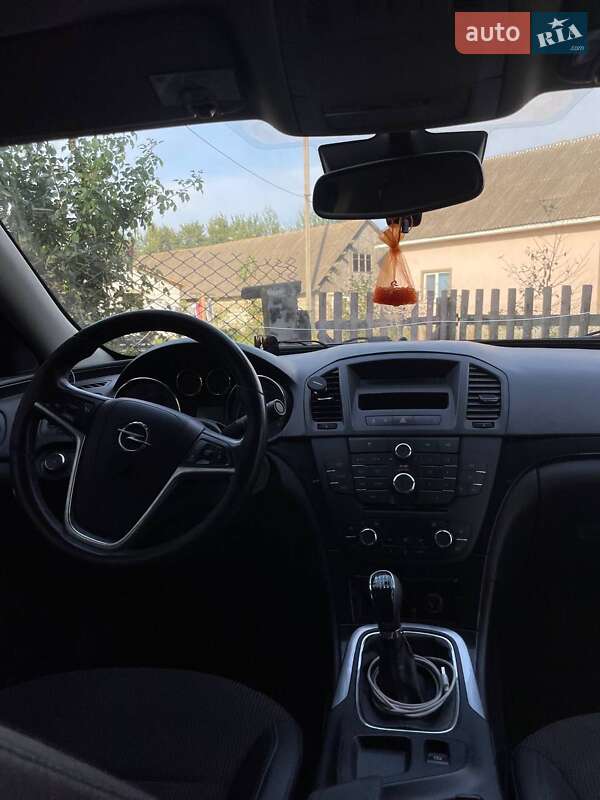 Седан Opel Insignia 2010 в Сарнах фото 6 Седан Opel Insignia 2010 в Сарнах