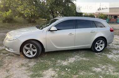 Универсал Opel Insignia 2010 в Смеле