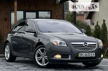 Opel Insignia 2012