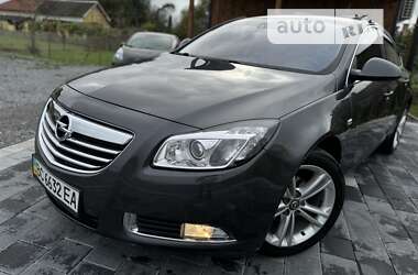 Седан Opel Insignia 2012 в Дрогобичі