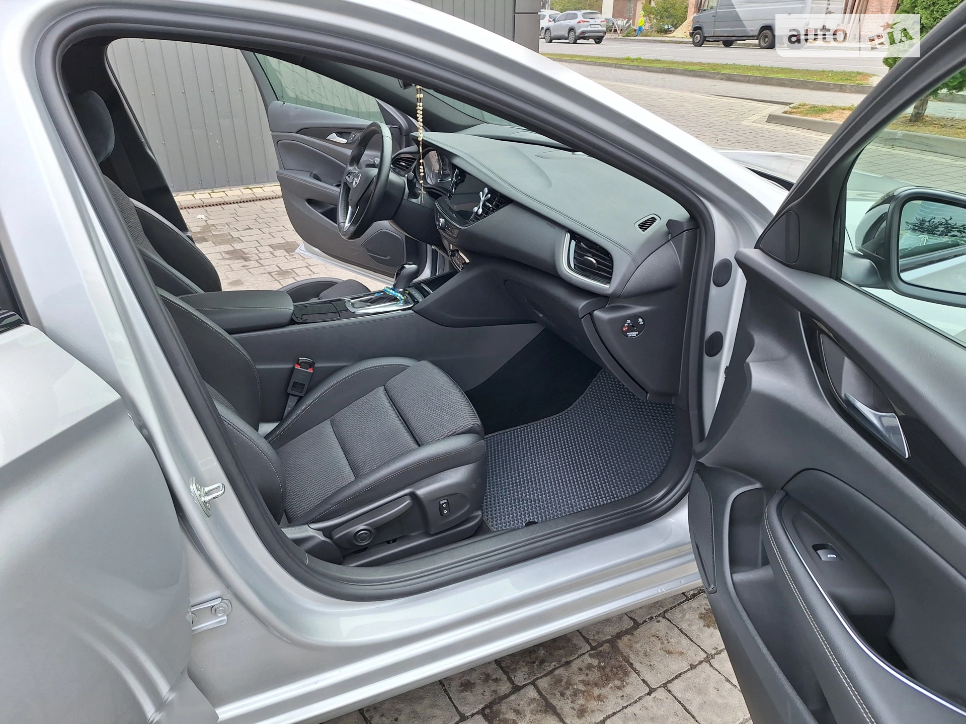 2020 Opel Insignia - мініатюра 22