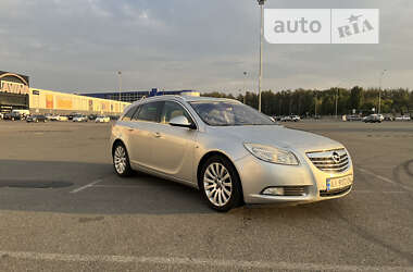 Універсал Opel Insignia 2010 в Києві