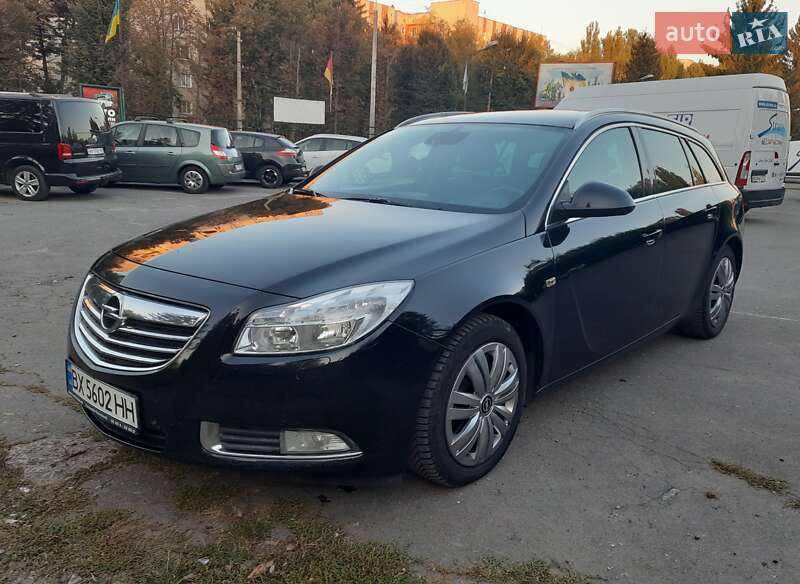 Универсал Opel Insignia 2012 в Хмельницком