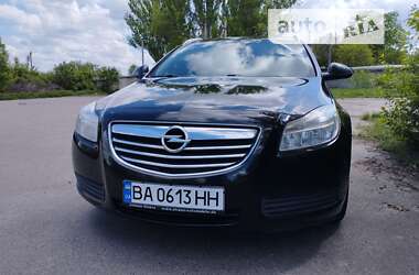 Універсал Opel Insignia 2012 в Жовтих Водах