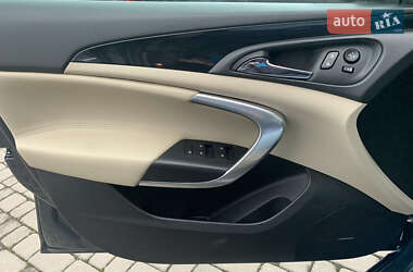 Седан Opel Insignia 2015 в 